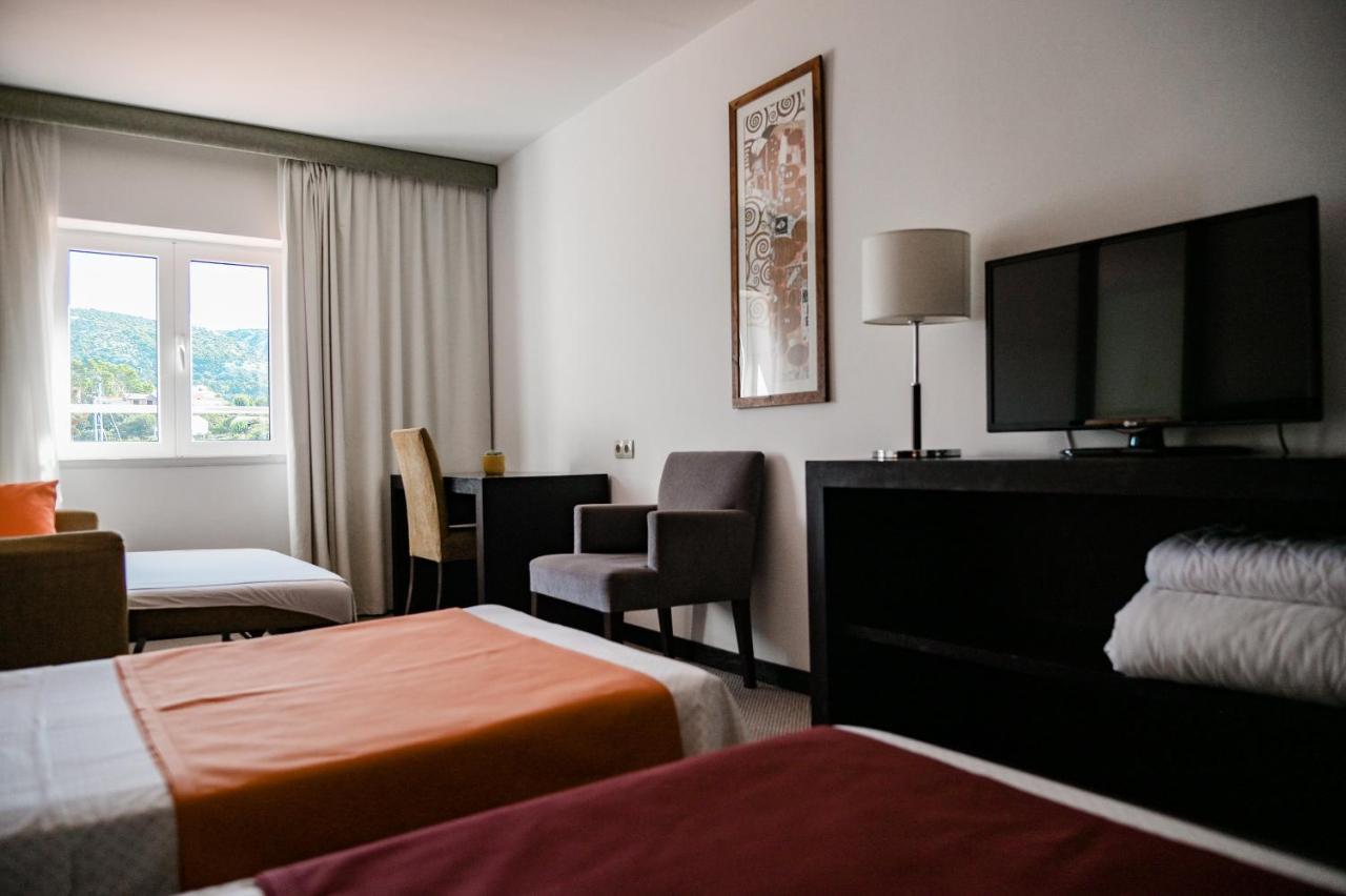 Hotel International Раб Экстерьер фото